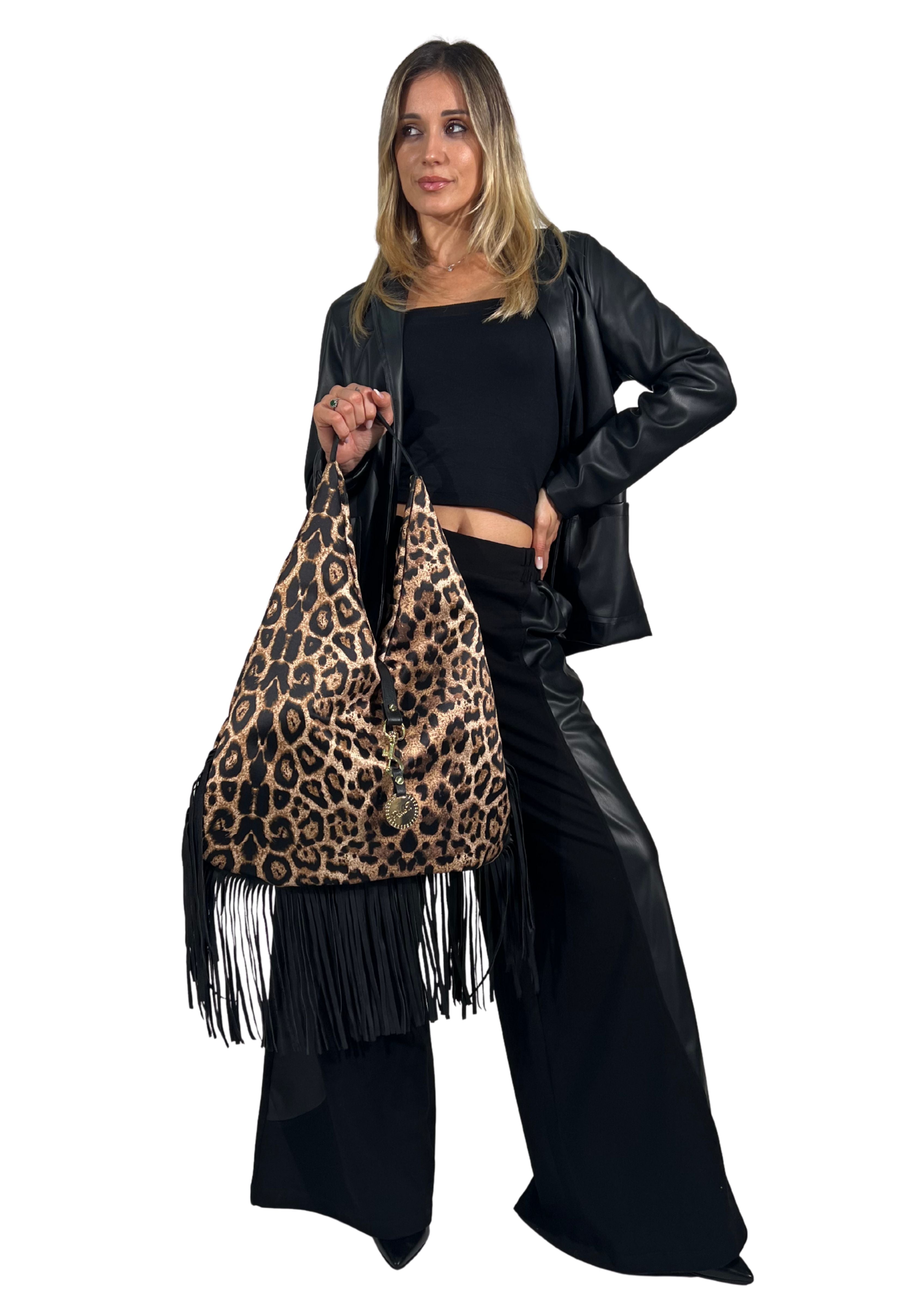 OUTFIT "Pantalone Aura,  Giacca Scarlett , Sacca Lory