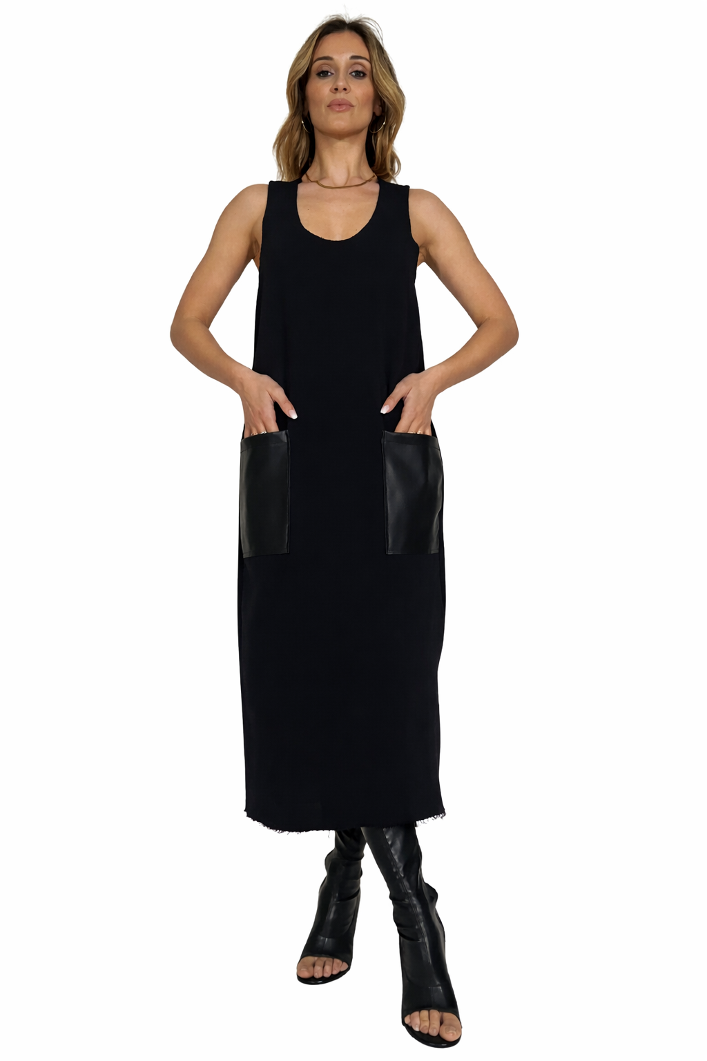 Vestido de mujer coral con bolsillos de piel sintética